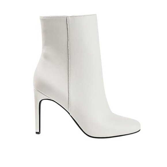 Journee Collection Women's Silvy Booties - White - Picture 2 of 4